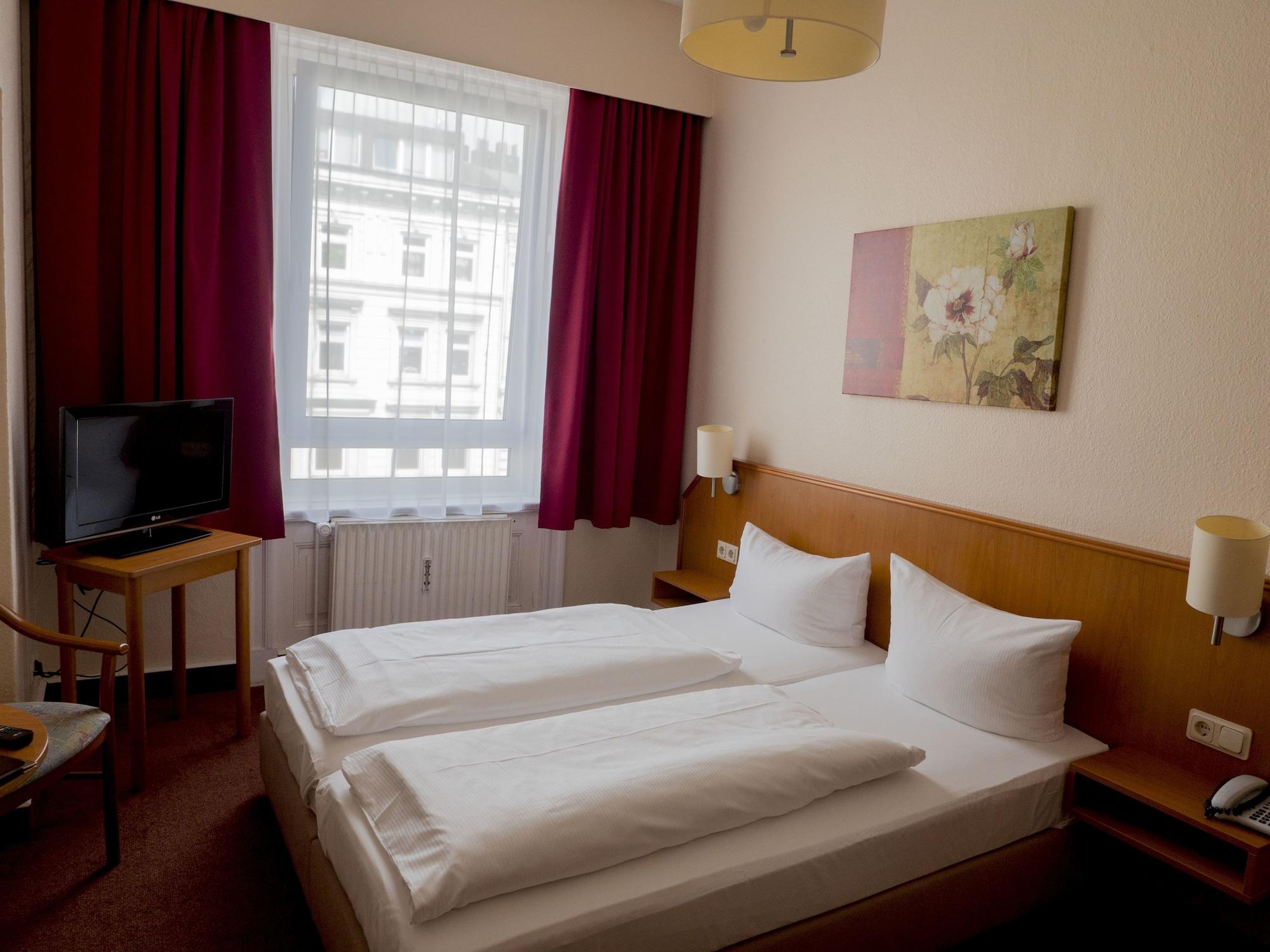 Hotel Residence Am Hauptbahnhof Hamburg-Harburg Exteriör bild