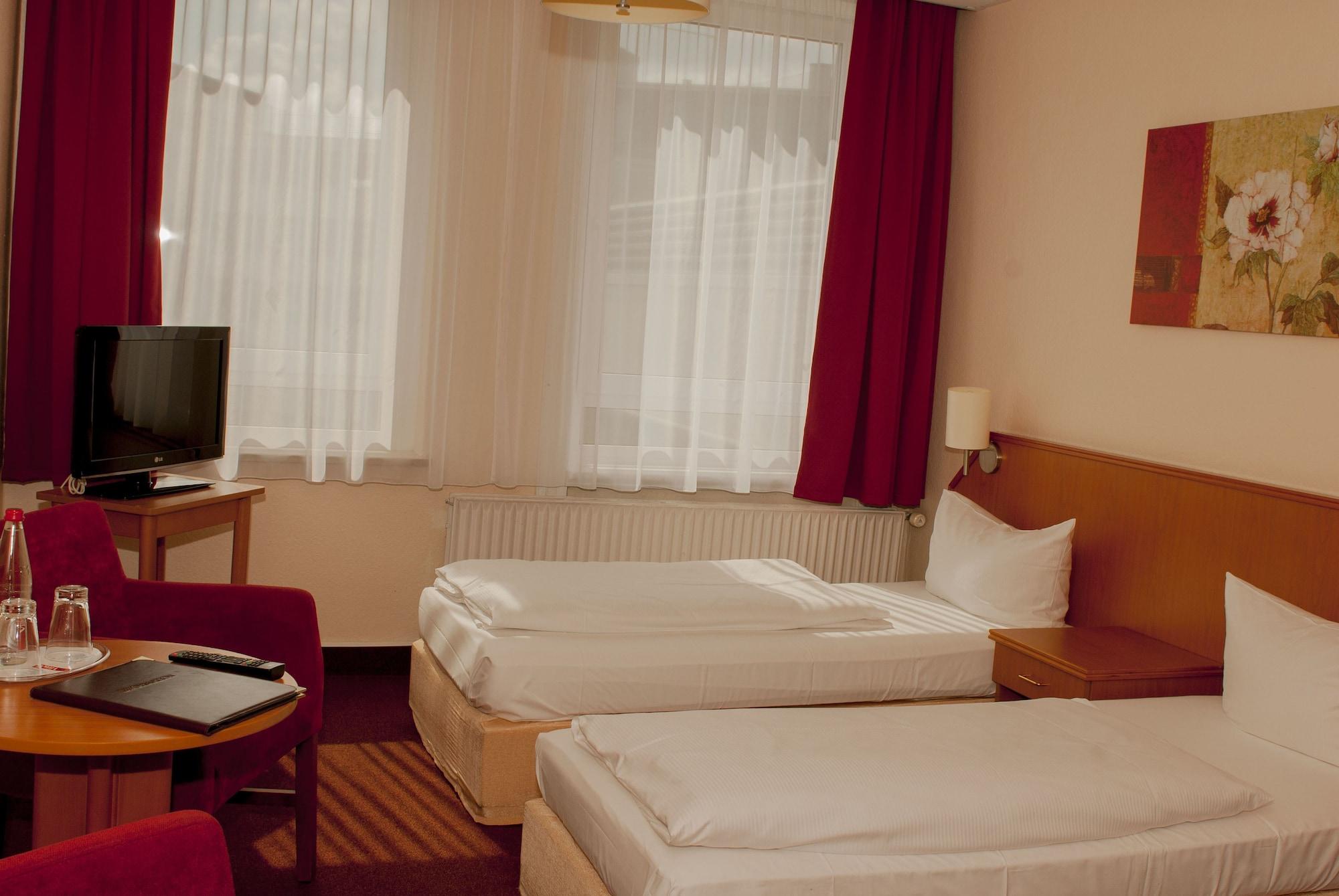 Hotel Residence Am Hauptbahnhof Hamburg-Harburg Exteriör bild