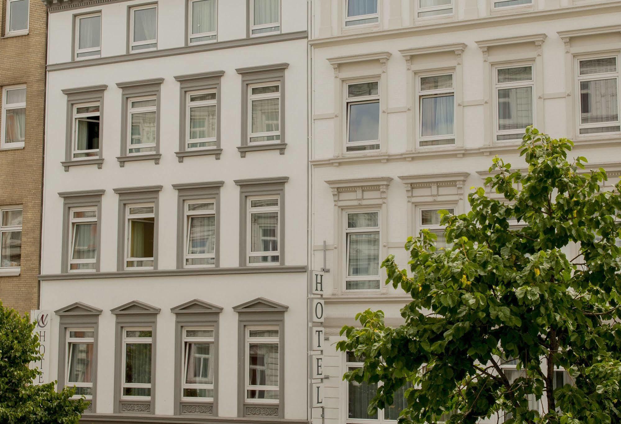 Hotel Residence Am Hauptbahnhof Hamburg-Harburg Exteriör bild